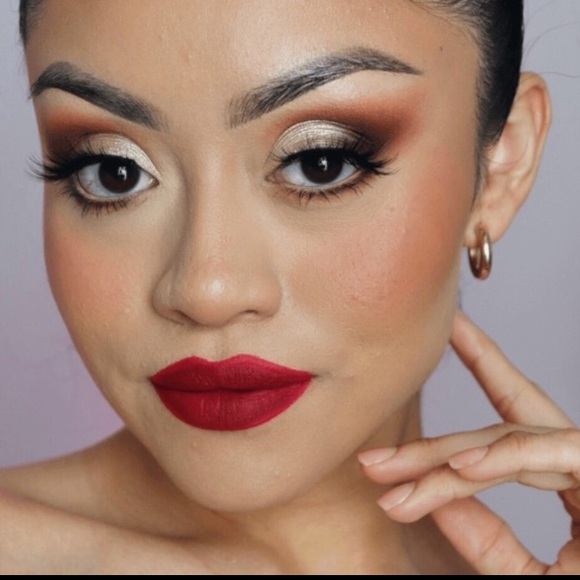 Ace Beaute SERENITY Eyeshadow Palette (Limited Edition) *Brand new in box! - Picture 4 of 9